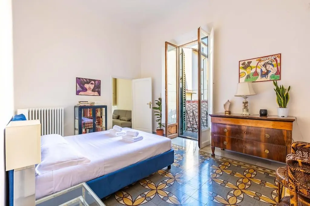Academia Of Davide Spacious Apartment Florence Italy